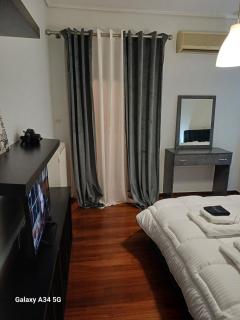 Constantina D' Apartment - Atene - 5
