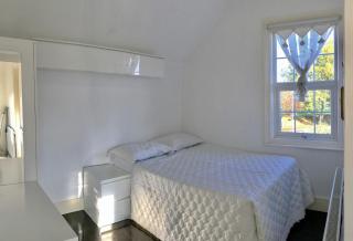 Idyllic Cottage in Jubilee Park - 1