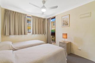 Unit 2 8 Banks Avenue - Tweed Heads - 7