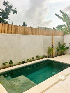 Naima Villa - Kuta Lombok - 9