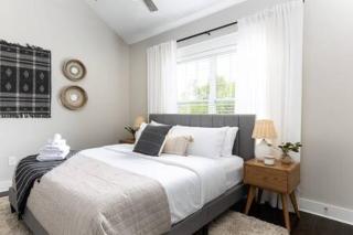 The Belmont House - Walk to 12 South - 9