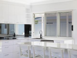 A Little Beach Haven - In the heart of Brooms Head - 2