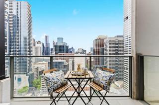 Modern 2BR Apt Next to Southern Cross FREE Parking - 7