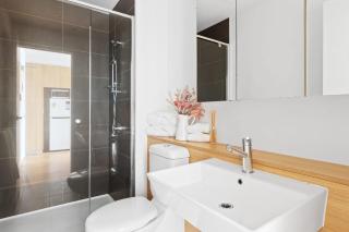 Modern 2BR Apt Next to Southern Cross FREE Parking - Melbourne - 3