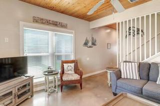 Casa Bella Community pool - 6