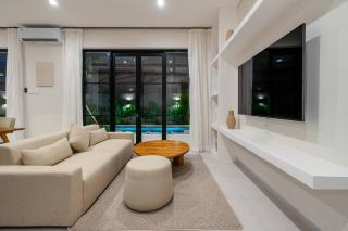 Villa Damai at The Icons - Canggu - 7