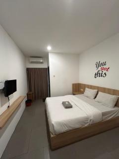 Behomy Maxley Lippo Karawaci - Tangerang - 1