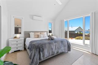 Magnolia - Emu Bay - 4