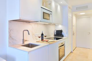 Seaside Retreat with Terrace, Seaview & Smart Home - 3