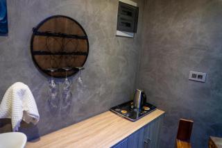 Victoria Hills - - 9