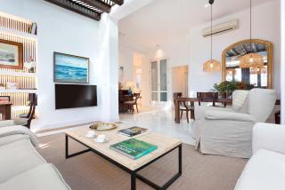 Genteel Home Paseo Marítimo - 9