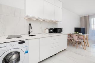 Bel Mare Sunrise Apartment with Balcony & Wellness Zone by Rent like home - Międzyzdroje - 4