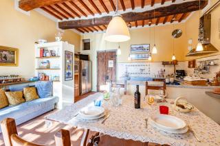 Tuscan Home Panoramic Hills Terrace - Happy Rentals - Rignano sullʼArno - 2