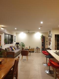 Bali Inspired home - 7