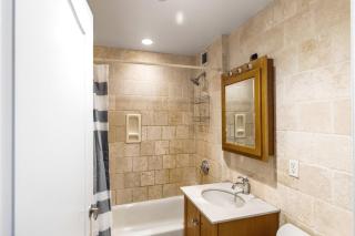 Nolita 2BR w Elevator Roof nr Little Italy NYC-921 - New York - 2