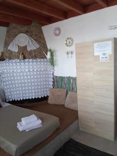 Ioli's Apartments - 3