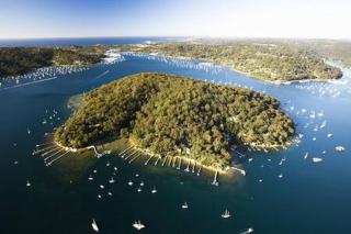 Waterfront Scotland Island Holiday Home - Family & Pet Friendly - 3 Bedrooms - Wifi - Netflix - Private Jetty - 3