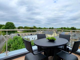 Your Space Apartments - Jubilee House - 5