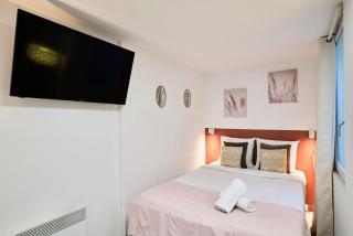 Large studio between train station & Grand Place - Lille - 2