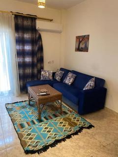 Charming 2BR Townhouse (1023) - Sheikh Zayed - 9