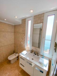 Nuevo Ático con Piscina Privada y Vistas al Mar - Fuengirola - 1