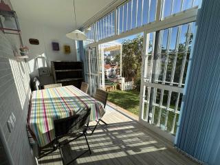 Apartamento con jardín privado - 3