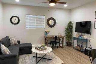Country Charmer Single Story Cottage Pet Friendly - Loomis - 0