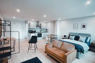 Market Eden Apartment/House - Northampton - 4