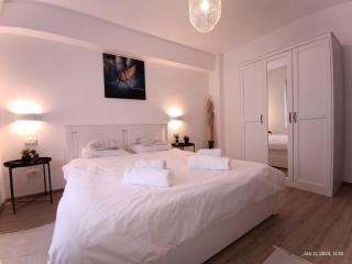 Cozy apartment city center - Bucareste - 9