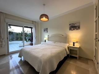 Spacious Apartment in San Roque Golf Club - San Roque - 4