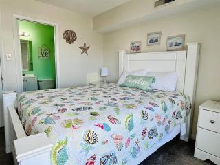 Canal Front with Swimming Pool and Grill - Ocean City - 1