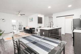 Corporate Housing by MGM - Whitestown - 6