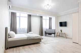 Просторная 1-комнатная квартира в центре города в ЖК Бизнес-класса - 3