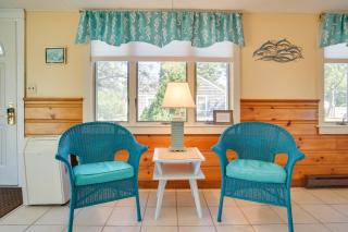 Walk to Beach and Main St Cape Cod Home with Yard! - West Dennis - 4