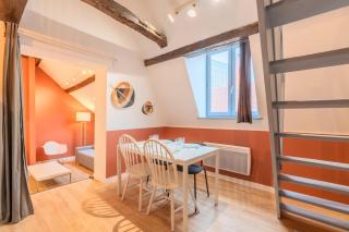 Apartment in the heart of Old Lille - Lille - 7