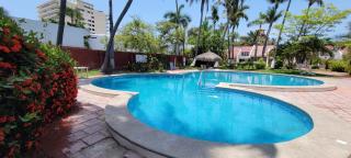 Departamento Familiar con Alberca Zona Dorada - Villa Serena - 8