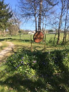Les Chantours, Domaine naturel arboré et fleuri de15 hectares - Saint-Antoine-Cumond - 4