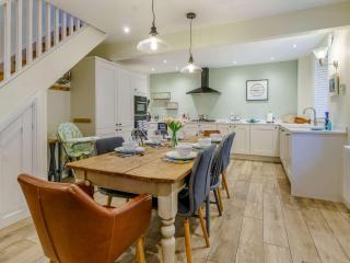 4 Bed in Tenby FB042 - Tenby - 2
