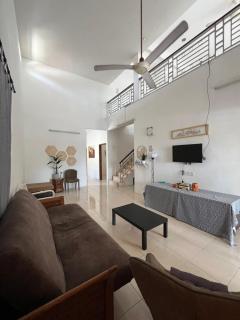 Solehah Homestay - Seri Iskandar - 8