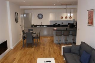 Modern home in Birmingham - Birmingham - 8