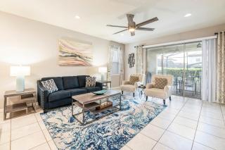 Grand Getaway - 6 Bedroom Luxury Vacation Rental - Kissimmee - 5