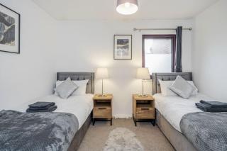2-Bed House Woodford/London-Central line - 5