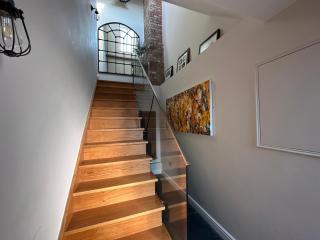 Central Warwick, Free Parking and Roof Terrace - 8