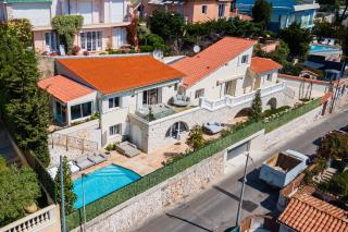 VILLA BELLE VUE VI4394 By Riviera Holiday Homes - 4