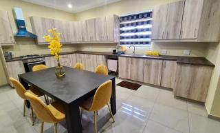 Six64 on KINGSWAY A5 - Amanzimtoti - 3