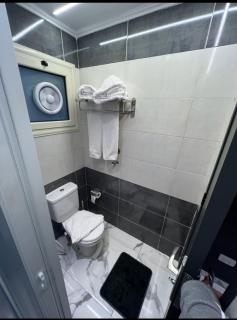 WOW Pyramids Inn With Rooftop Lounge - 5