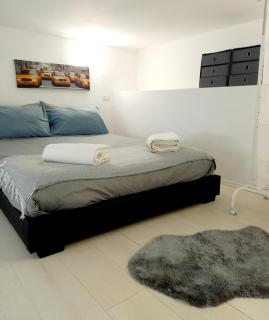 HANDY&RIVIENI2 - Rome - 3