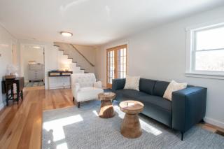 5 Min Drive to Fisher Beach and Pamet Harbor - Truro - 3