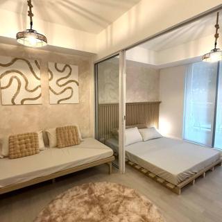 Cozy Staycation in Azure Resort Paranaque - Manila - 2