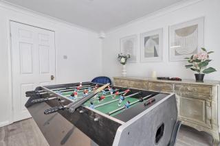 Newly Refurbished 3BR House Basildon, Garden, Netflix & Trisport Table - Nevendon - 3
